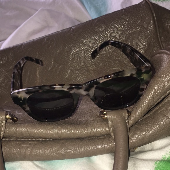Celine sunglasses 💕💕💕 - Picture 1 of 9